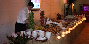 RUNNING Company Firmenfitness Work-lif-balance-Tag Catering