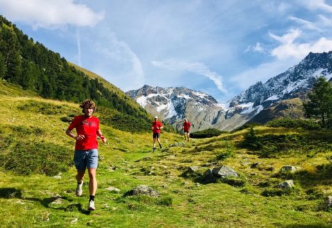 Traumhaftes Berpanorama beim Trailrunning im Livigno Laufcamp Höhentraining