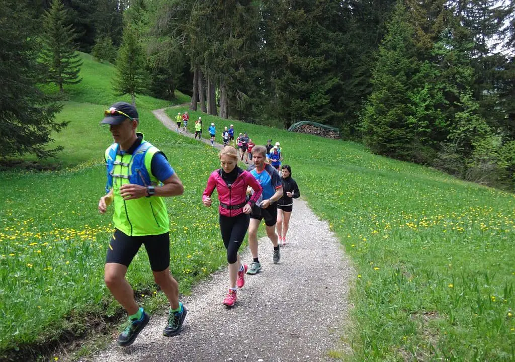 Morgenlauf bei der Seiser Alm Laufreise