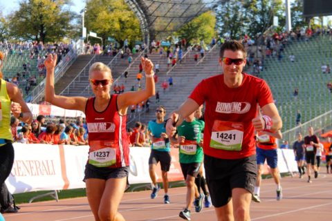 Zieleinlauf beim Generali München Marathon 2018