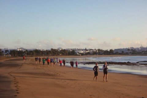 Strandlauf im Lanzarote Laufcamp