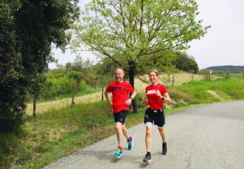 Läufer-Duo im Toskana Laufseminar